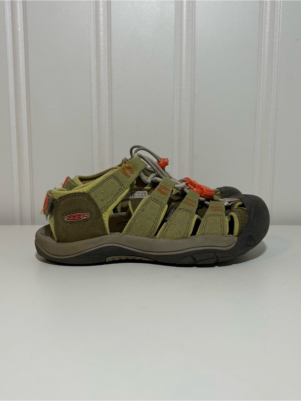 Keen Newport green orange accent sandals